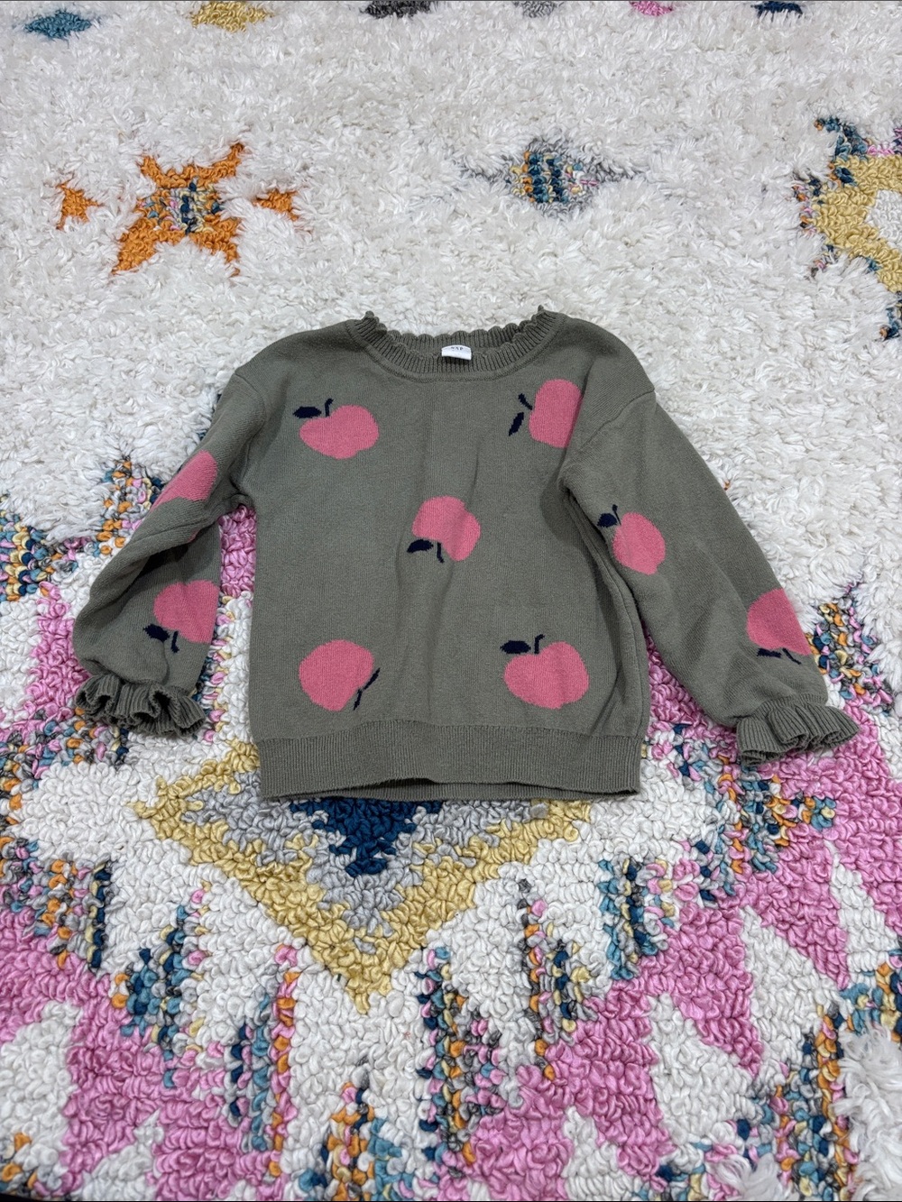 GAP Sweater